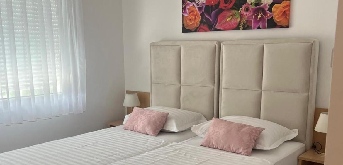 Hotel Panonija Σίσακ Εξωτερικό φωτογραφία